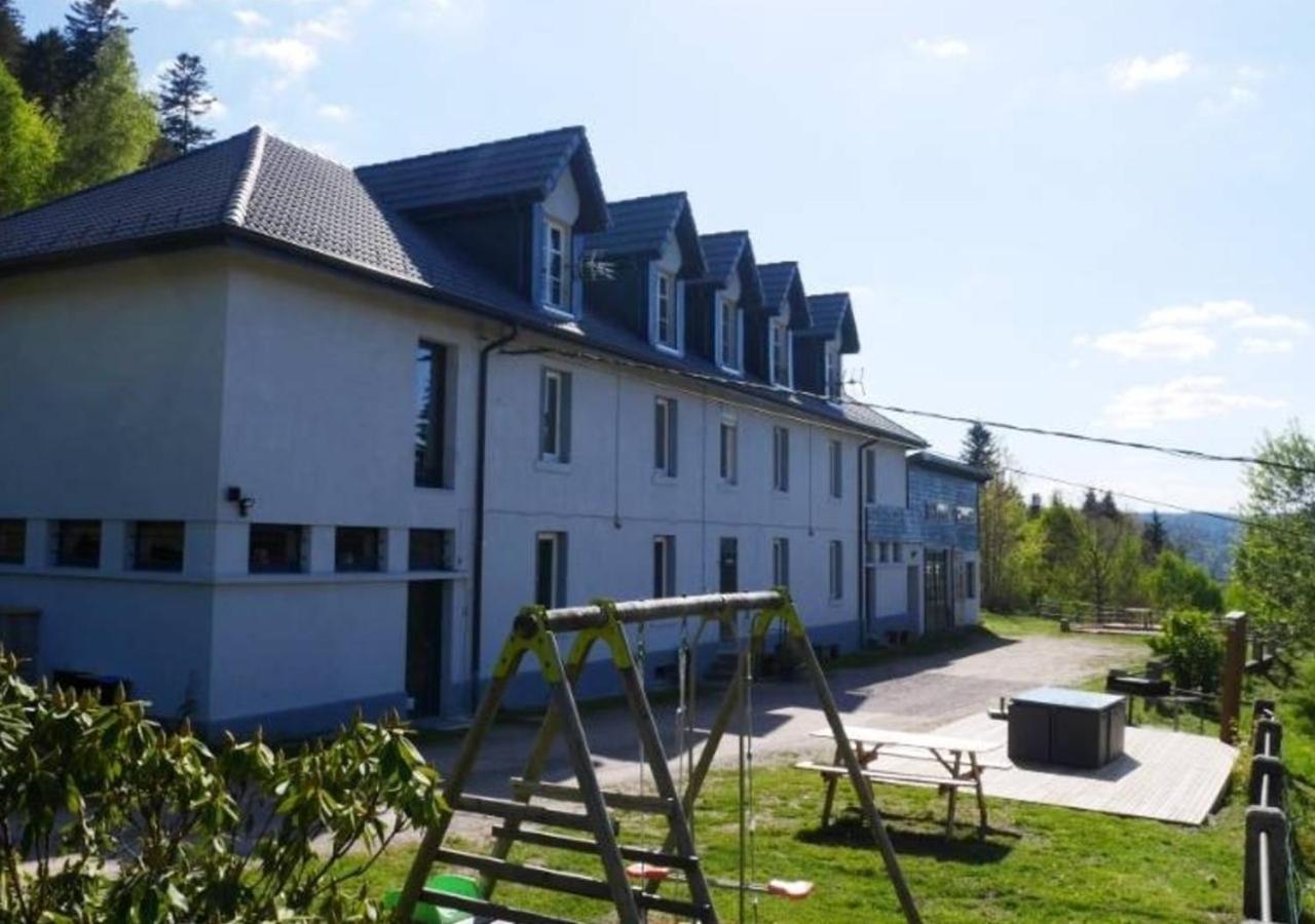 Gites Les Grandes Gouttes Le Syndicat Exterior foto